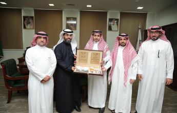 The Rector receives the annual report of the College of Applied Medical Sciences in Wadi Al Dawasir